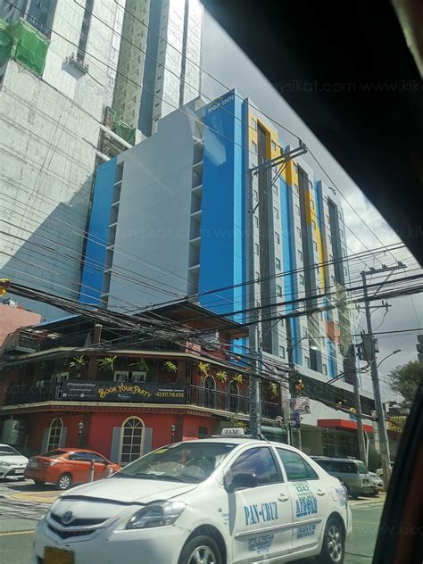 hotels in tomas morato quezon city|Hop Inn Hotel Tomas Morato Quezon City .
